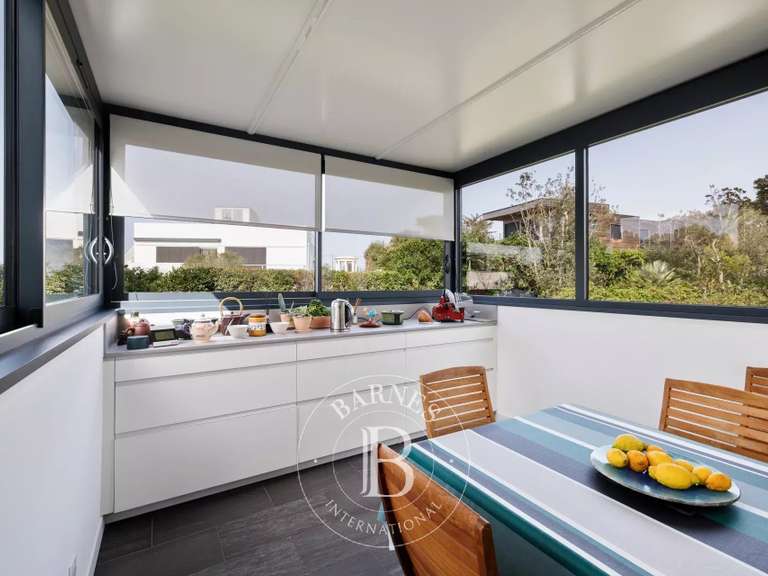 Maison Anglet - 4 chambres - 235m²
