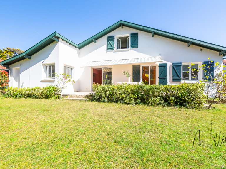 Maison Anglet - 3 chambres - 119m²