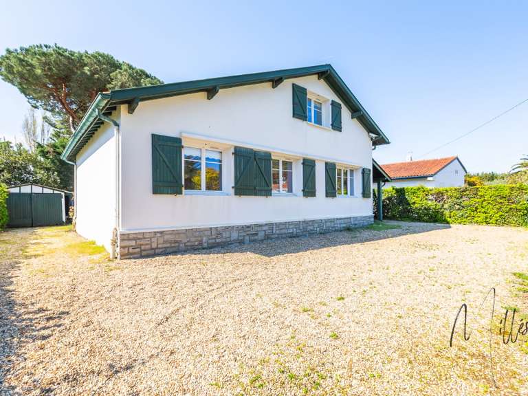 Maison Anglet - 3 chambres - 135m²
