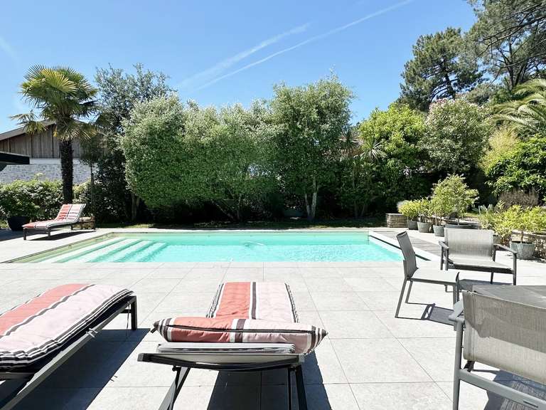 Maison Anglet - 6 chambres - 250m²