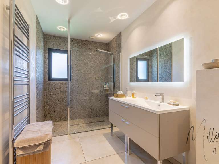 Maison Anglet - 5 chambres - 350m²