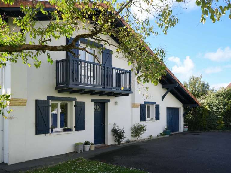 Maison Anglet - 3 chambres - 136m²