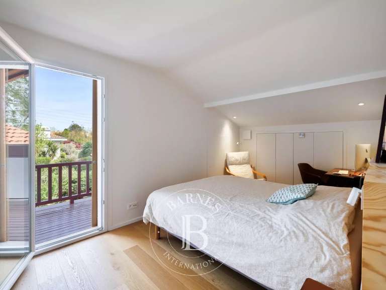 Maison Anglet - 4 chambres - 176m²