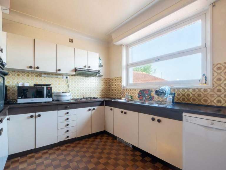 Maison Anglet - 3 chambres - 202m²