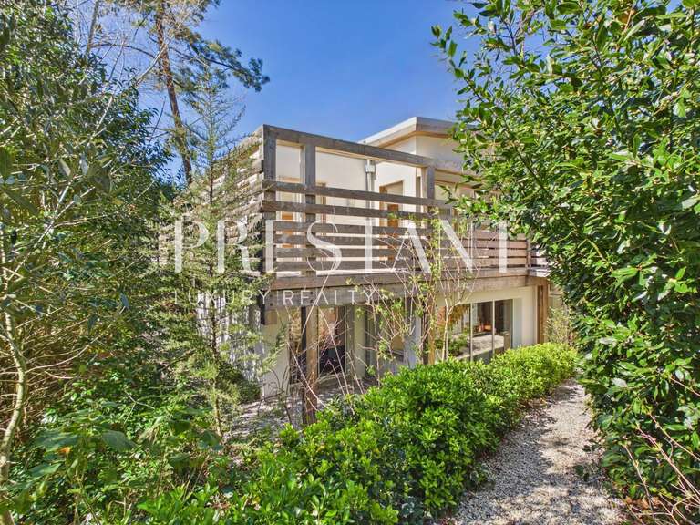 Maison Anglet - 3 chambres - 215m²