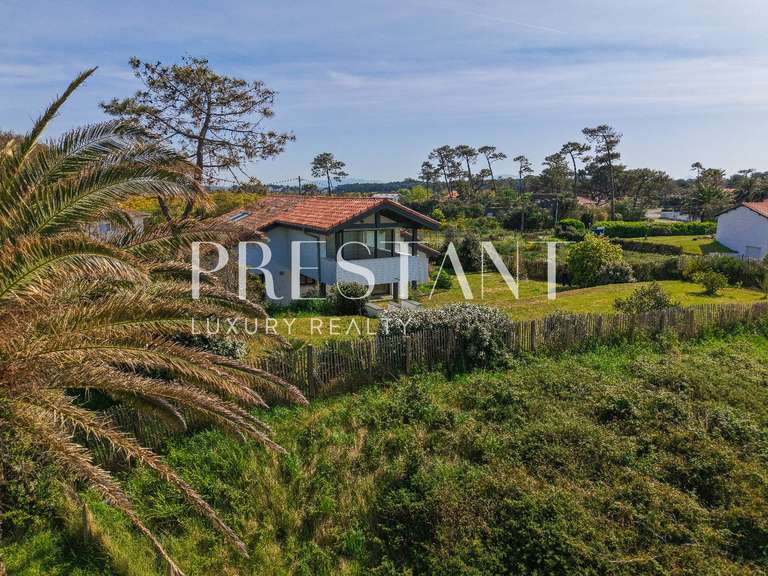 Maison Anglet - 6 chambres - 205m²