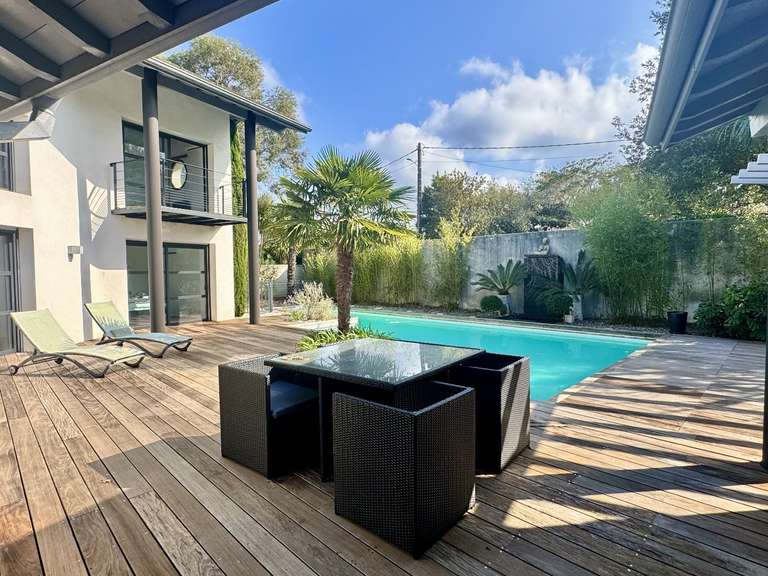 Maison Anglet - 3 chambres - 136m²