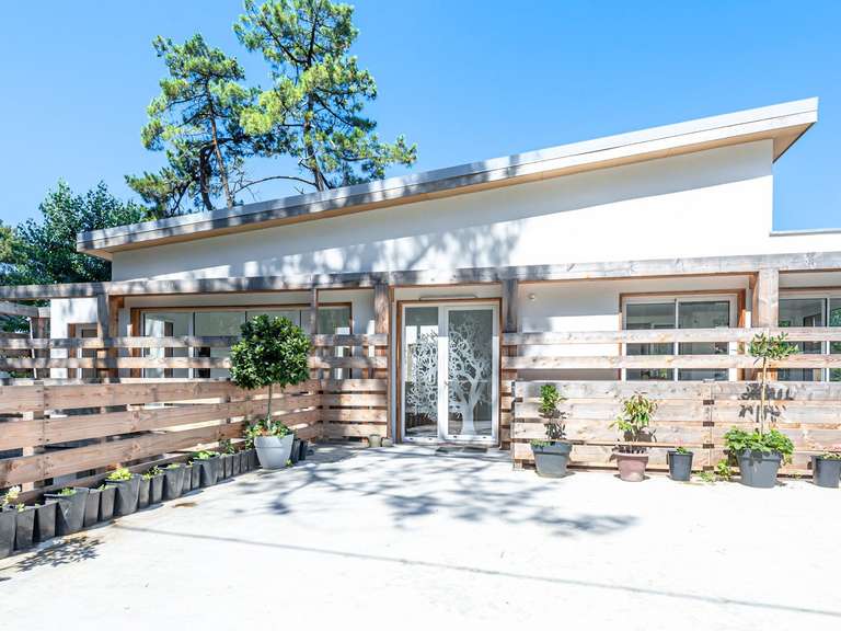 Maison Anglet - 4 chambres - 220m²