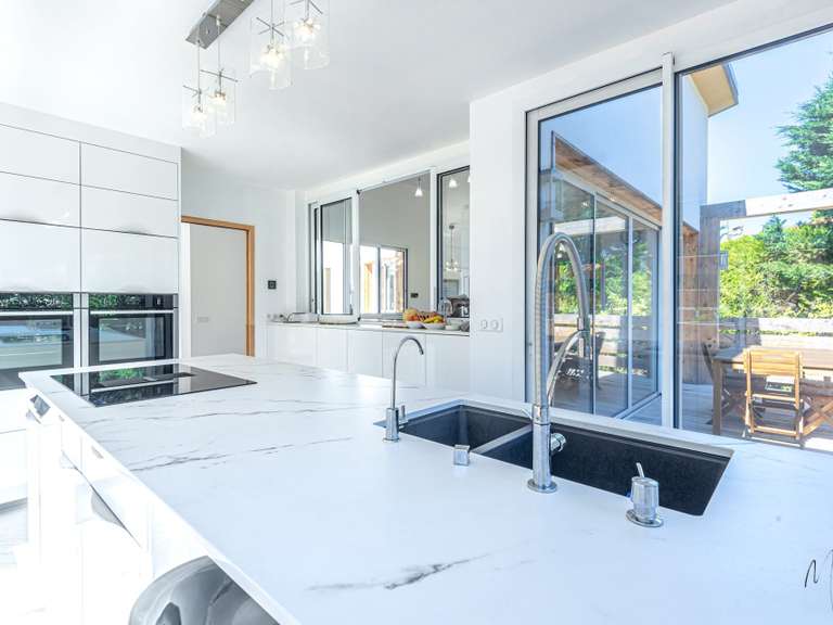 Maison Anglet - 4 chambres - 220m²