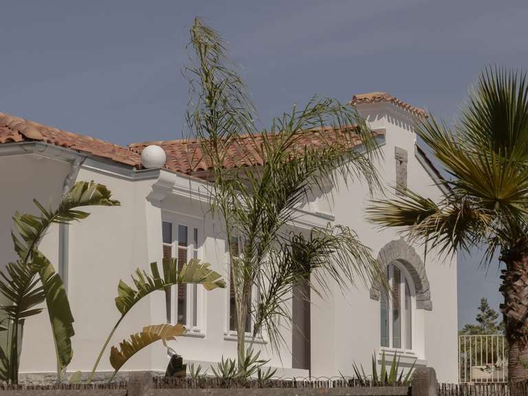 Maison Anglet - 5 chambres - 187m²