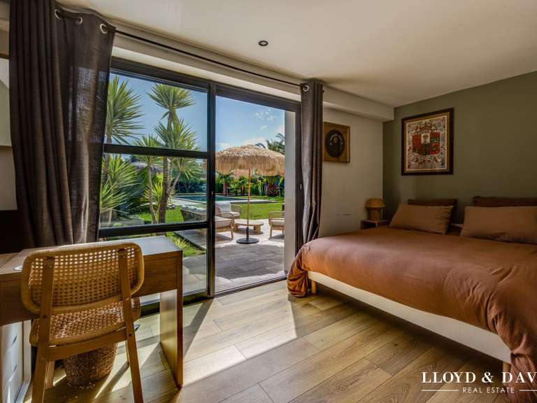 Maison Anglet - 4 chambres - 203m²