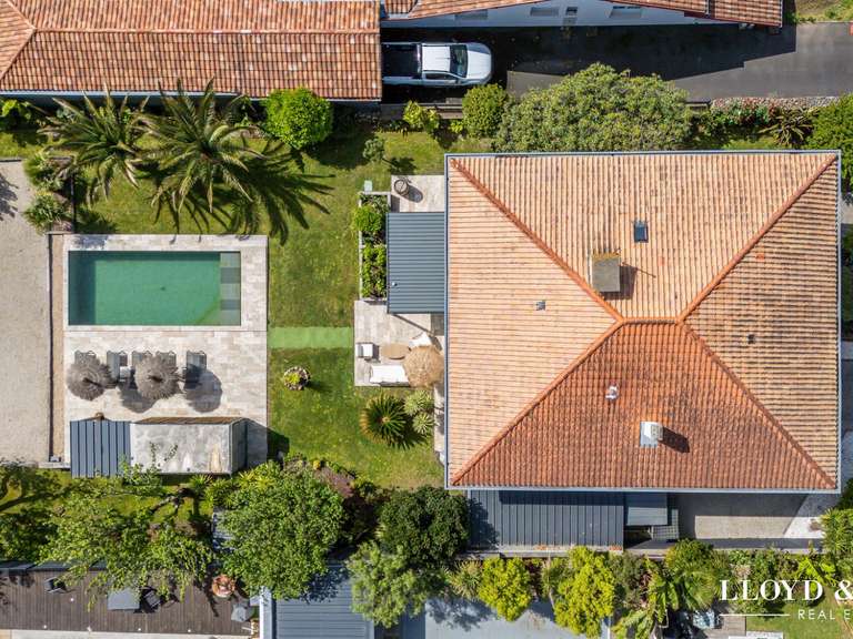 Maison Anglet - 4 chambres - 203m²