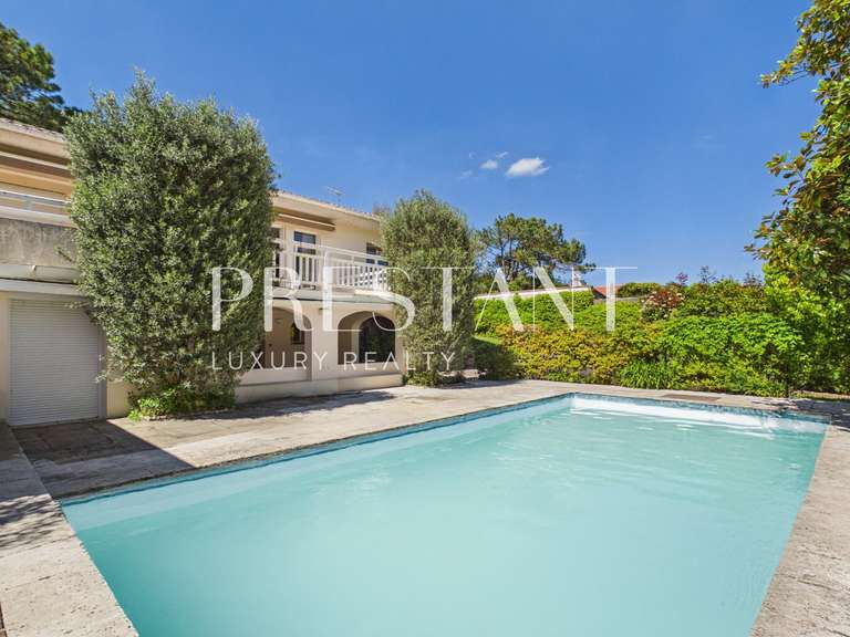 Maison Anglet - 5 chambres - 242m²