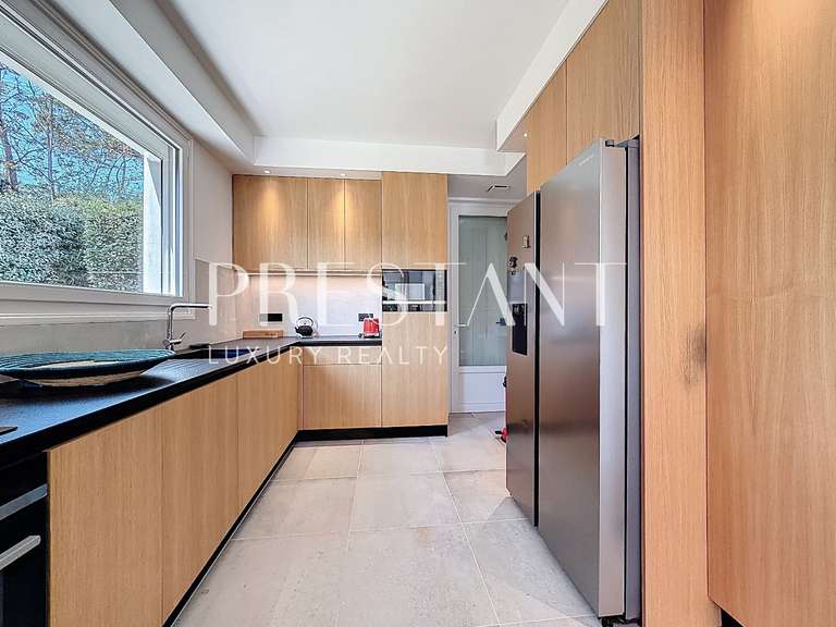 Maison Anglet - 5 chambres - 242m²