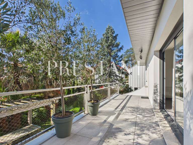 Maison Anglet - 5 chambres - 213m²