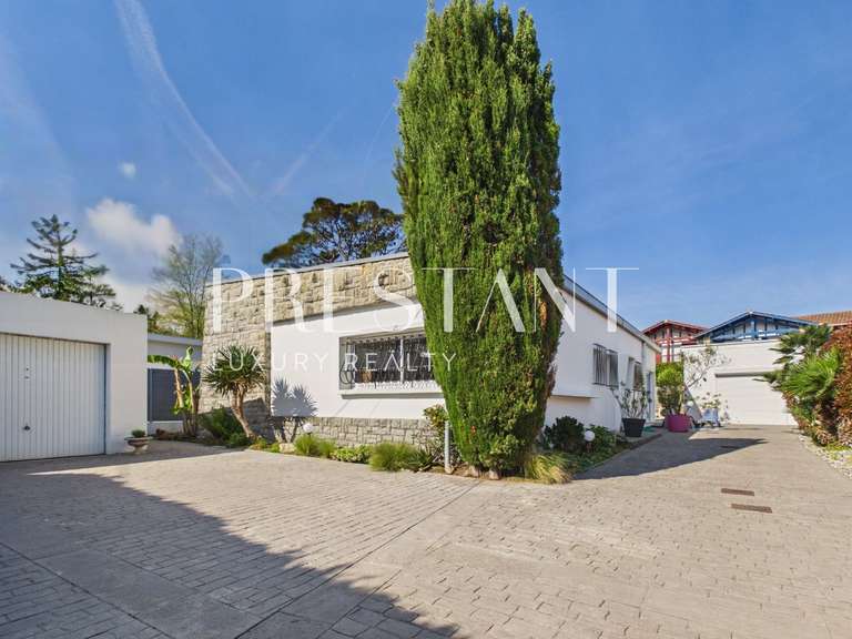 Maison Anglet - 4 chambres - 135m²
