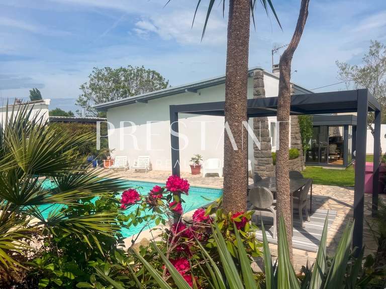 Maison Anglet - 4 chambres - 135m²