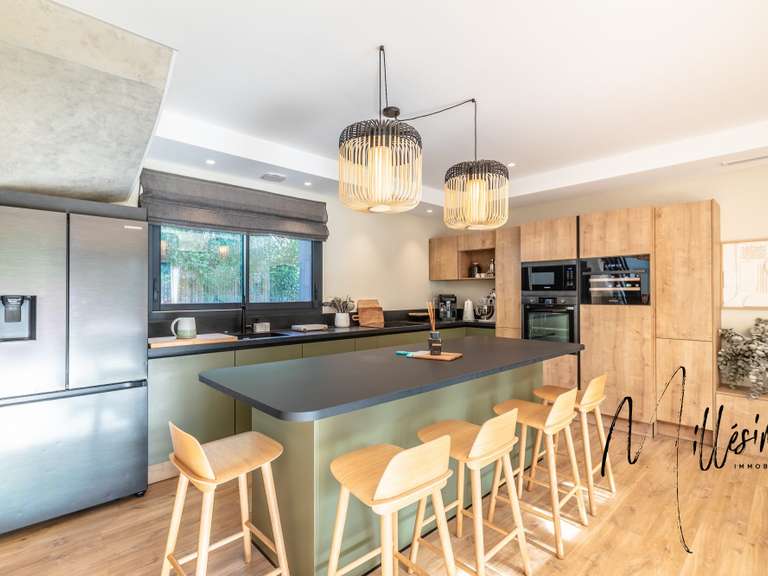Maison Anglet - 6 chambres - 199m²