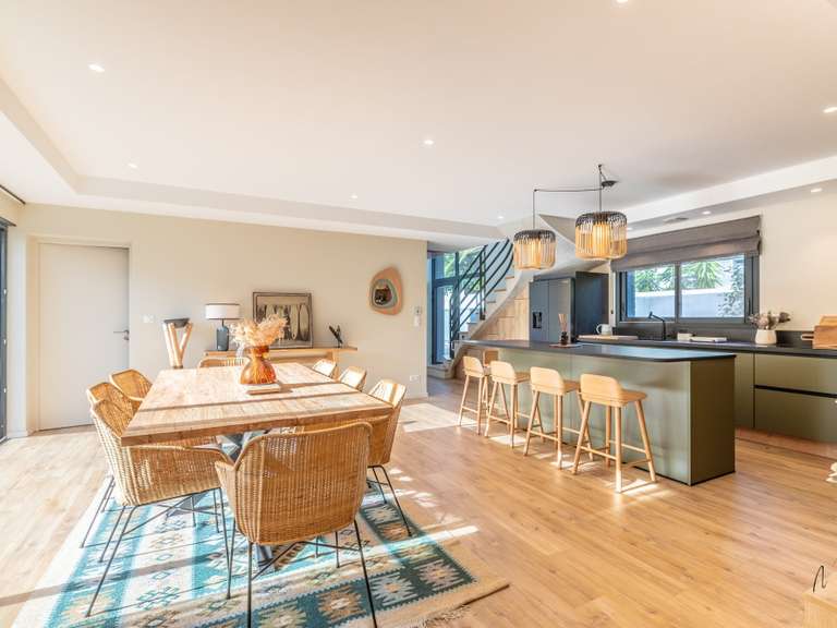 Maison Anglet - 6 chambres - 199m²