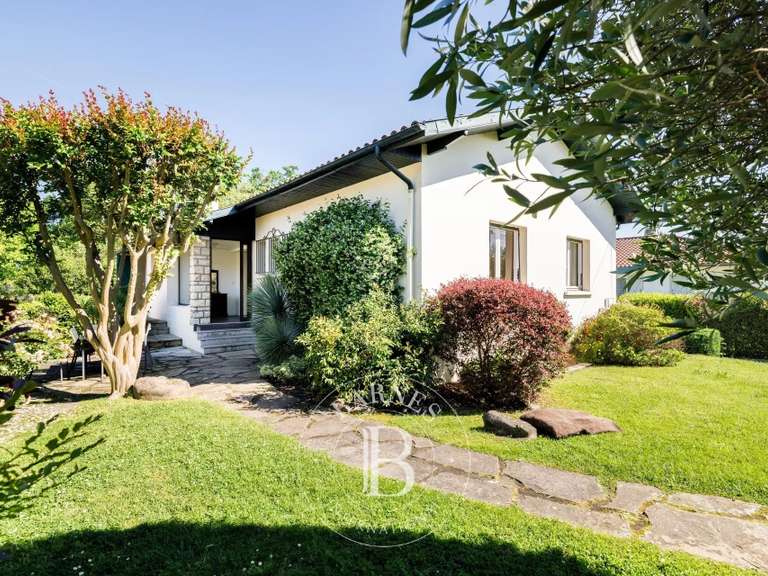Maison Anglet - 4 chambres - 200m²