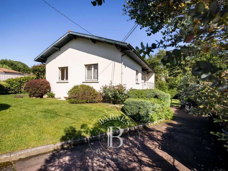 Maison Anglet - 4 chambres - 200m²