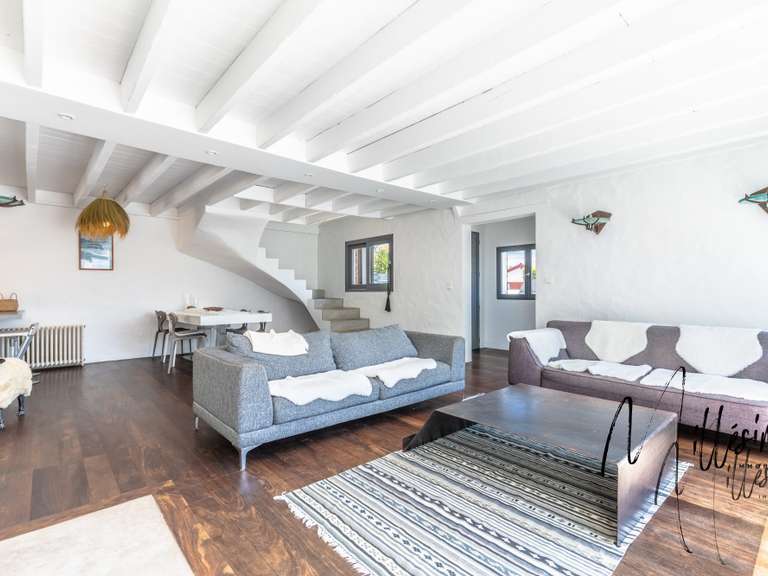 Maison Anglet - 3 chambres - 144m²