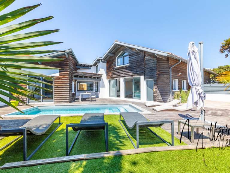 Maison Anglet - 3 chambres - 144m²
