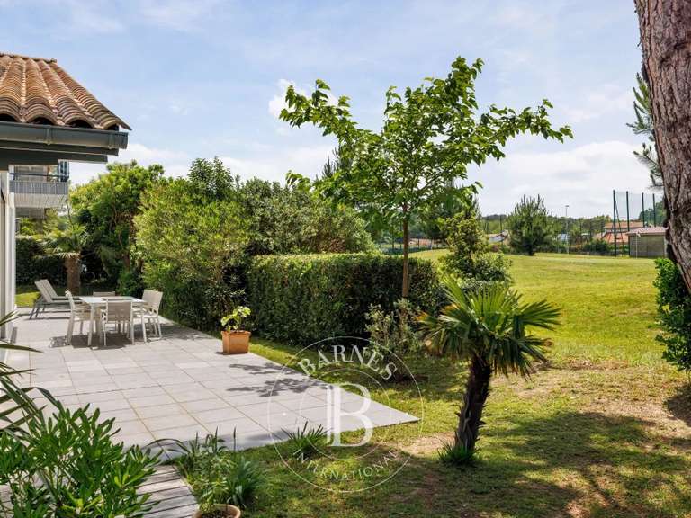 Maison Anglet - 4 chambres - 260m²