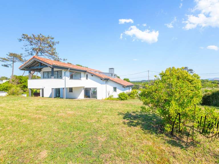 Maison Anglet - 6 chambres - 225m²