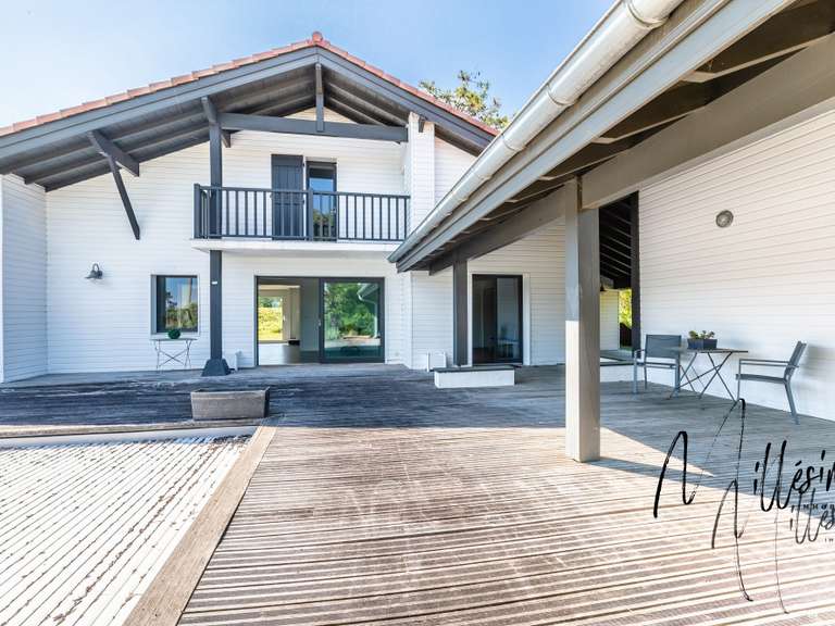 Maison Anglet - 6 chambres - 225m²