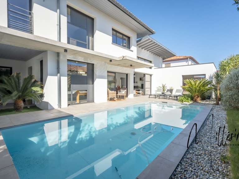 House Anglet - 4 bedrooms - 185m²