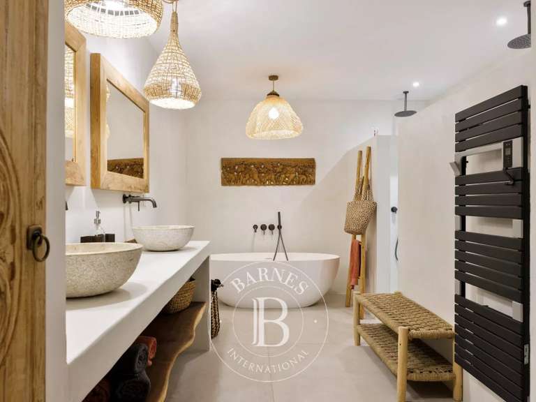 Maison Anglet - 4 chambres - 199m²