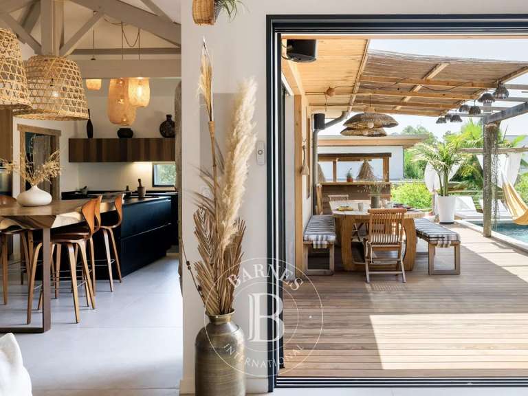 Maison Anglet - 4 chambres - 199m²