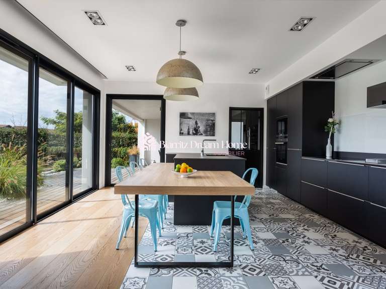 House Anglet - 3 bedrooms - 161m²