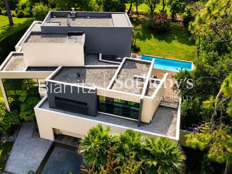 Maison Anglet - 4 chambres - 390m²