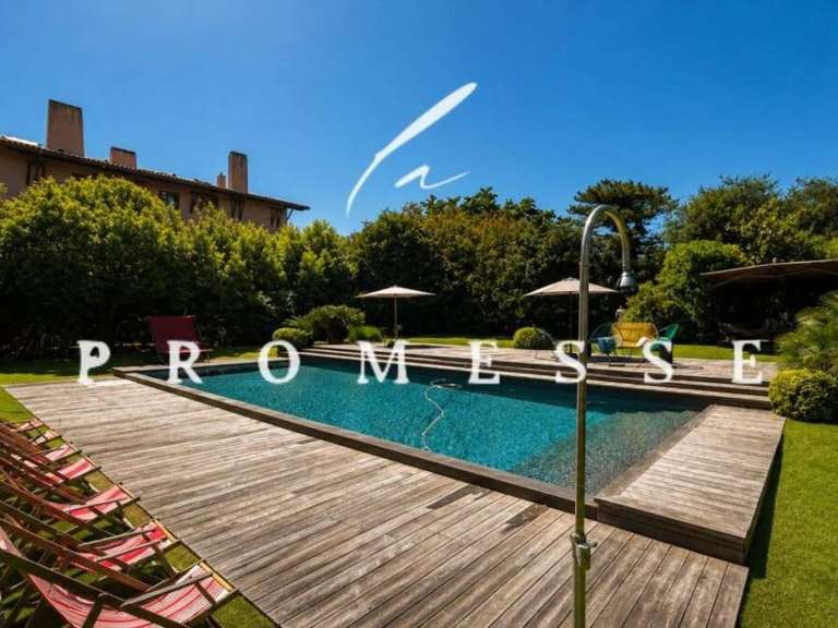 House Anglet