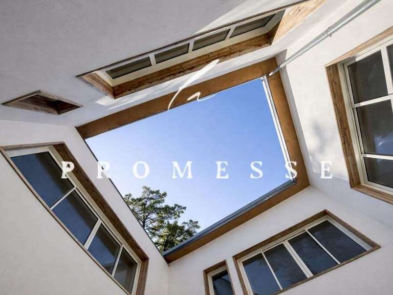 House Anglet