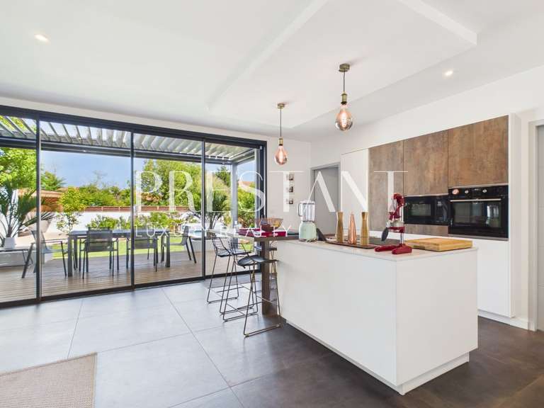 Maison Anglet - 4 chambres - 188m²