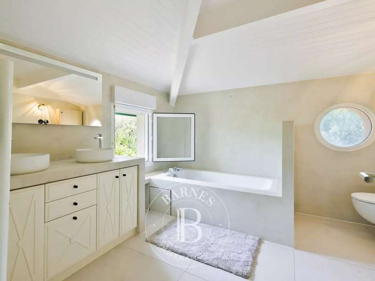 Maison Anglet - 5 chambres - 240m²