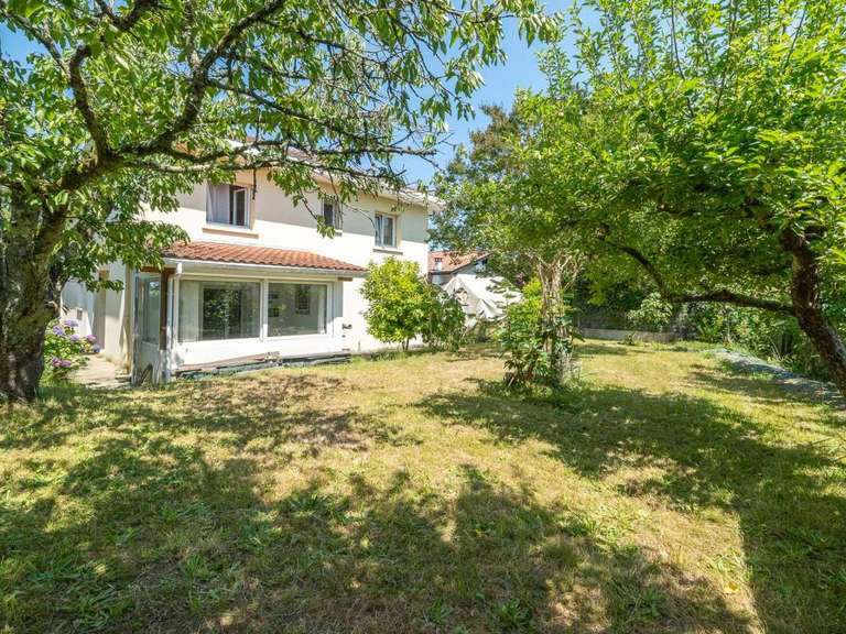 Maison Anglet - 3 chambres - 214m²