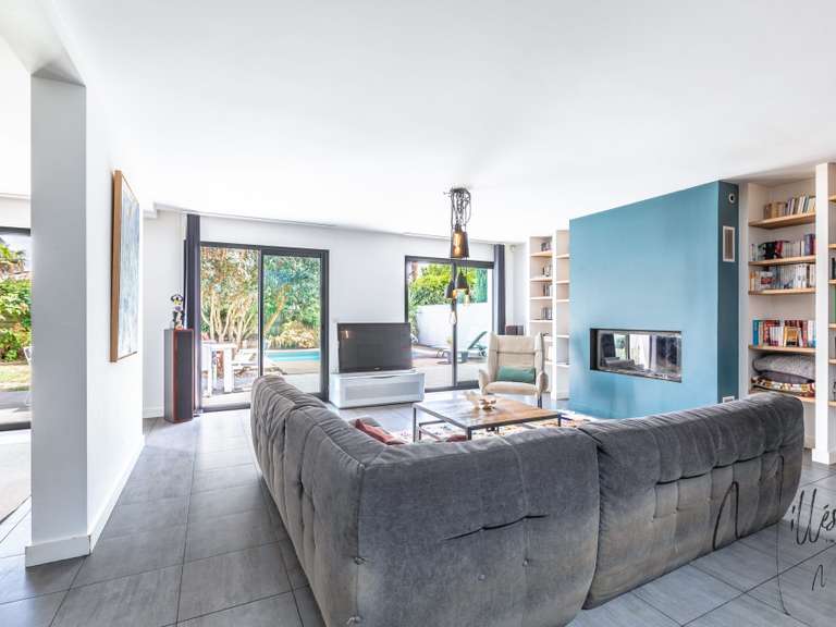 Maison Anglet - 4 chambres - 198m²
