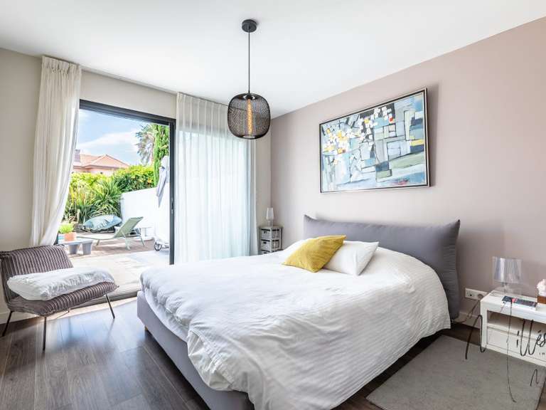 Maison Anglet - 4 chambres - 198m²