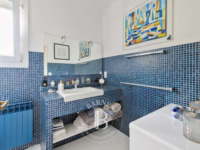 Maison Anglet - 4 chambres - 203m²