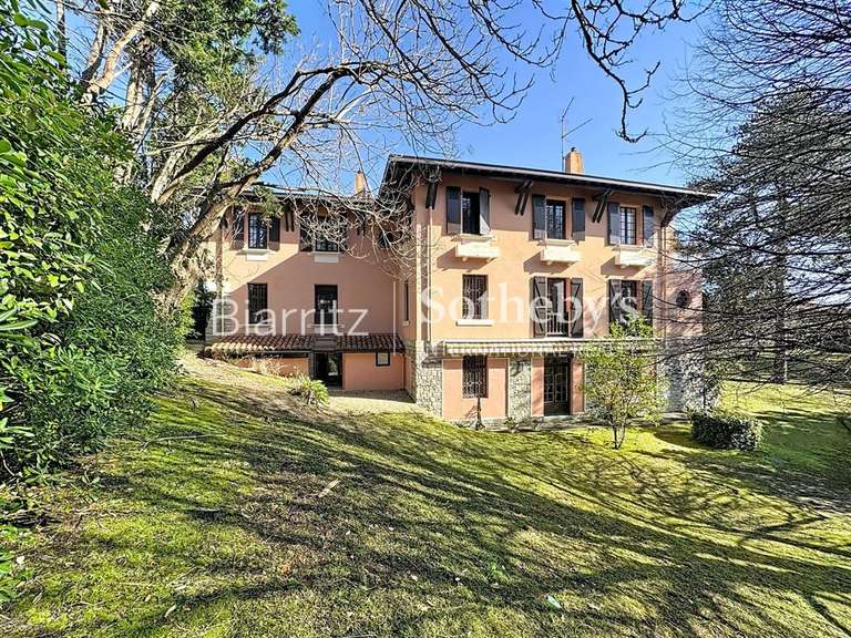 House Anglet - 7 bedrooms - 340m²