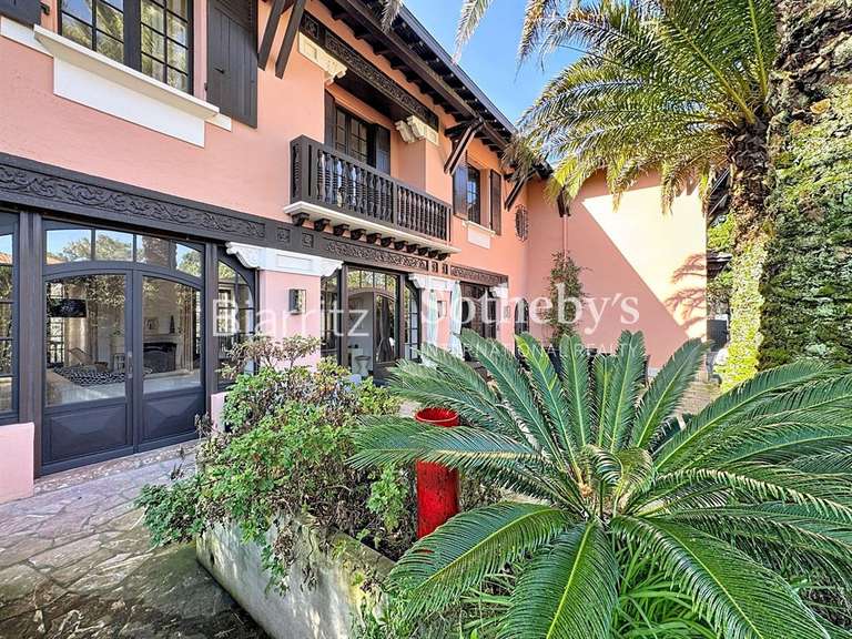 House Anglet - 7 bedrooms - 340m²