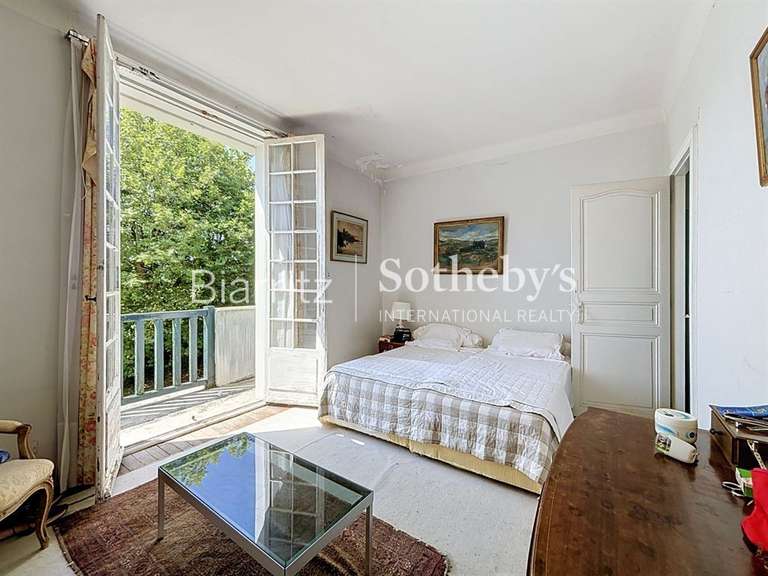 House Anglet - 6 bedrooms - 338m²