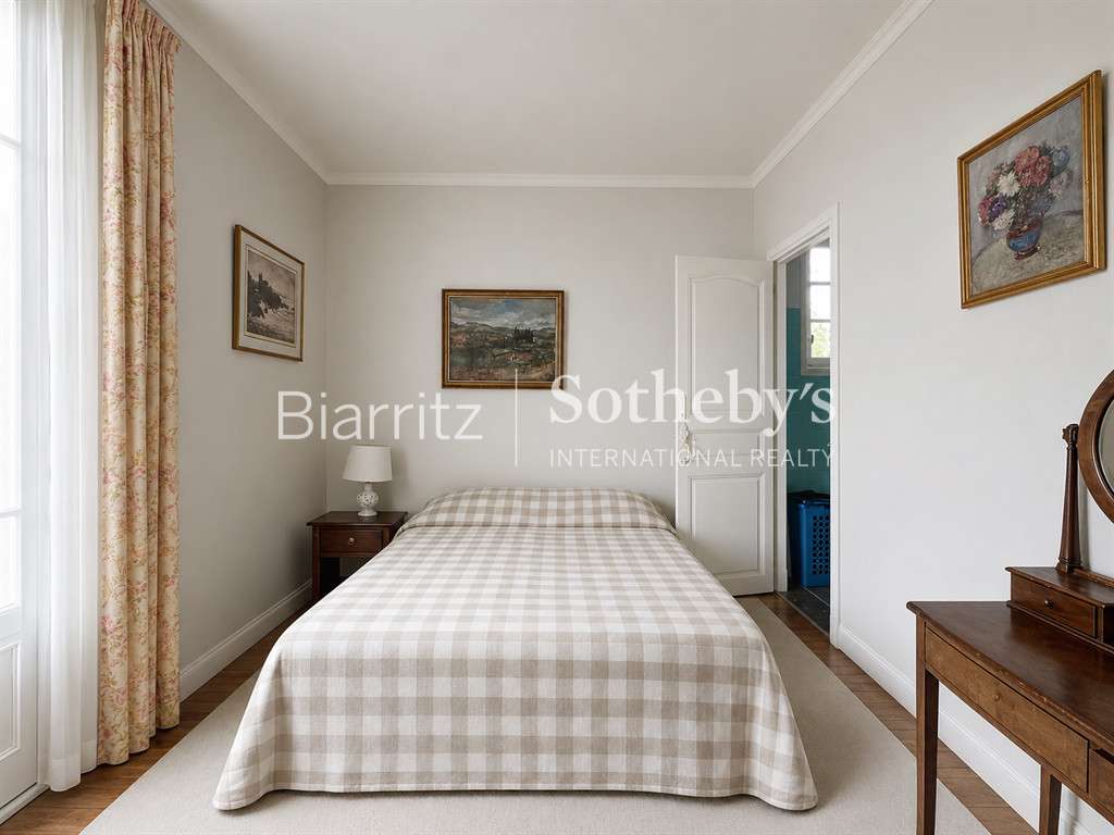 House Anglet