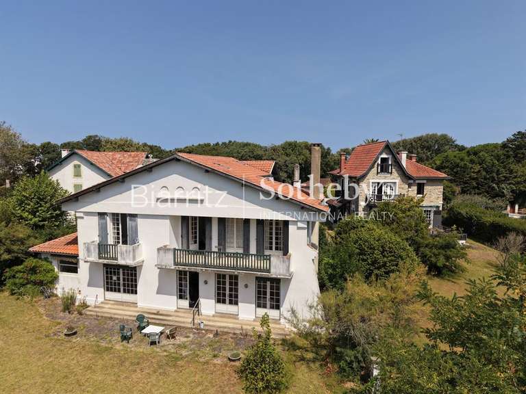 House Anglet - 6 bedrooms - 338m²