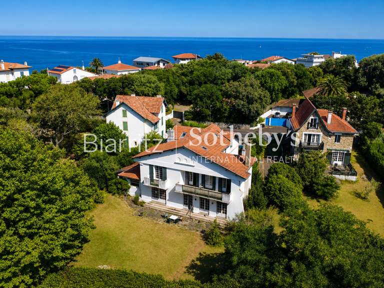 House Anglet - 6 bedrooms - 338m²