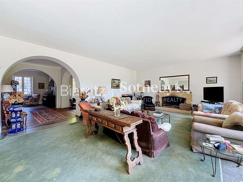 House Anglet